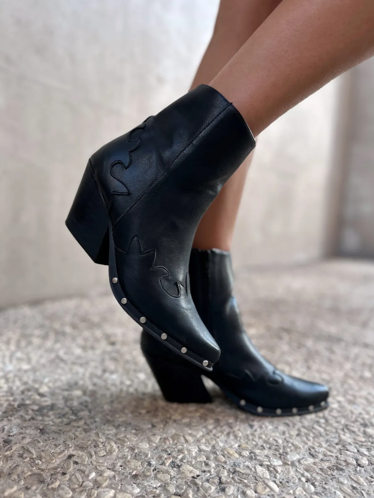 Botas cortas con Tachuelas