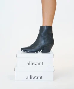 Botas cortas con Tachuelas