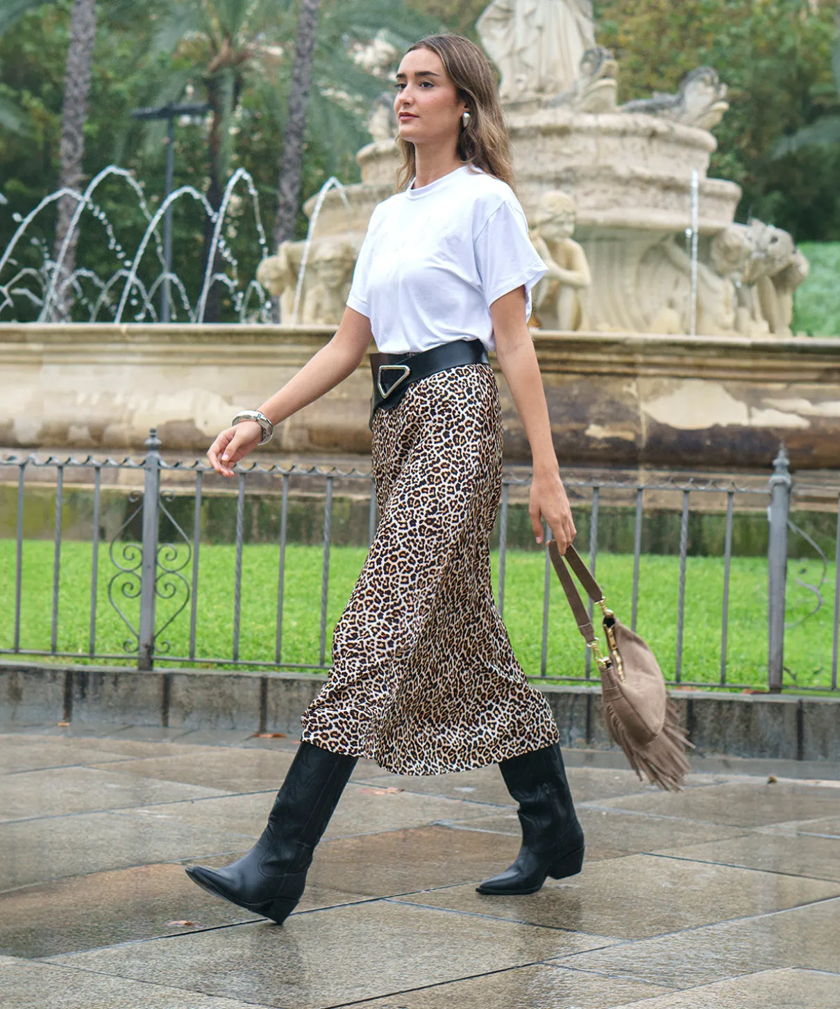 Falda evase animal print