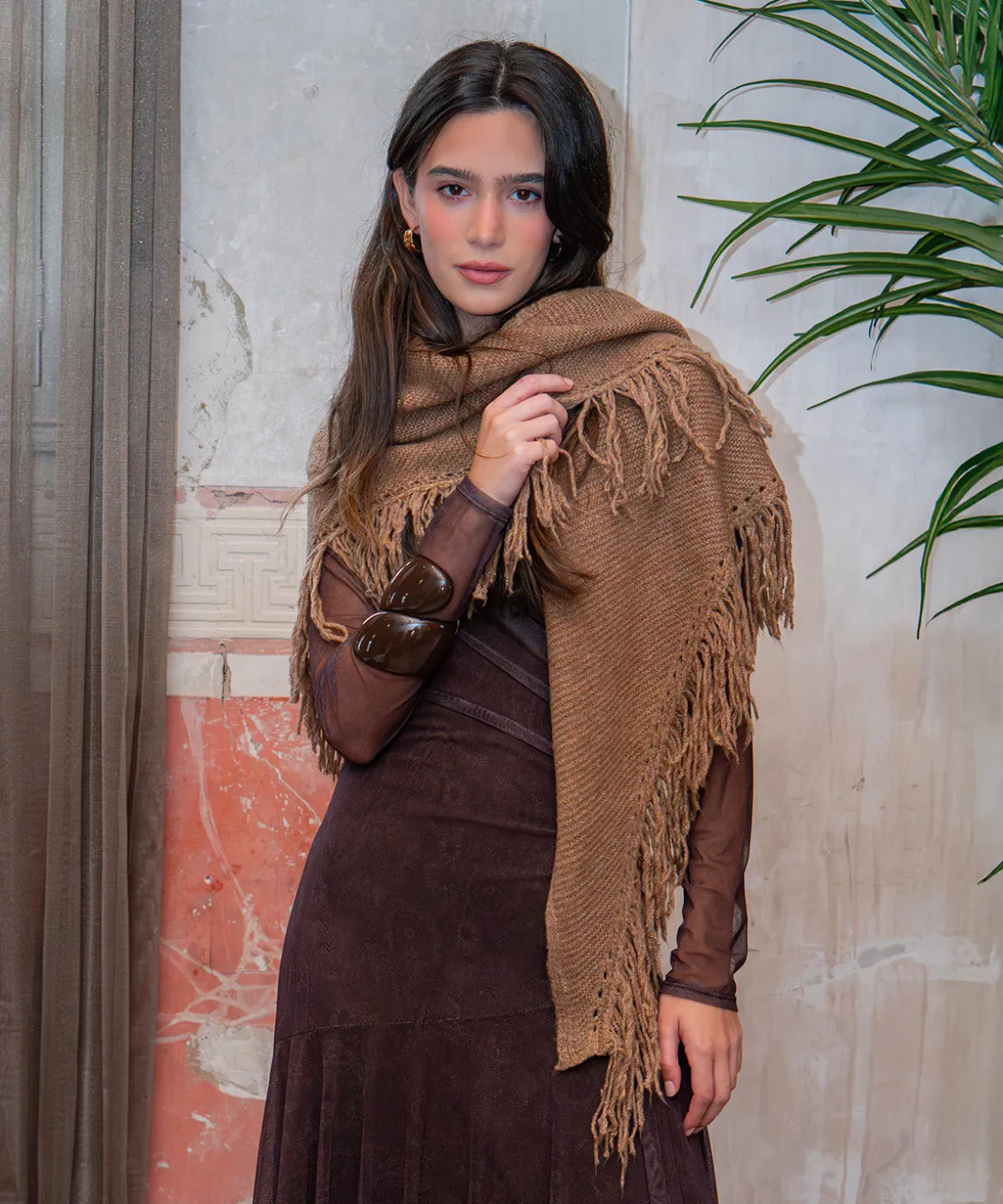 Poncho de flecos